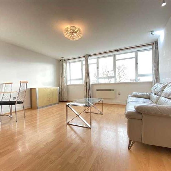 Mercury House, Heathcroft, Ealing, W5 - Photo 1