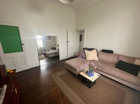 Carlton North - Photo 2