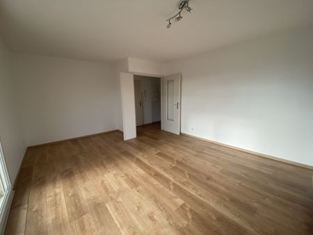 Location Appartement 2 pièces 46m² LINGOLSHEIM 67380 - Photo 3