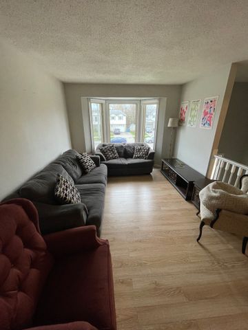 572 Edinburgh Rd S, Guelph - Photo 2