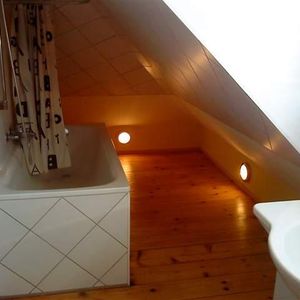 2 Zimmer, 2. Stock - Photo 3