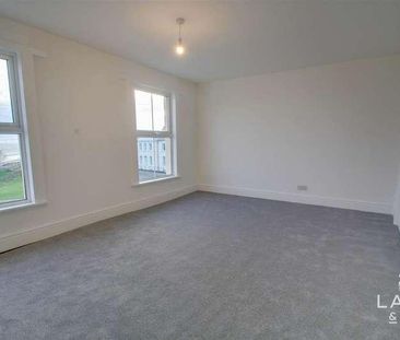 The Parade, CO14 - Photo 1