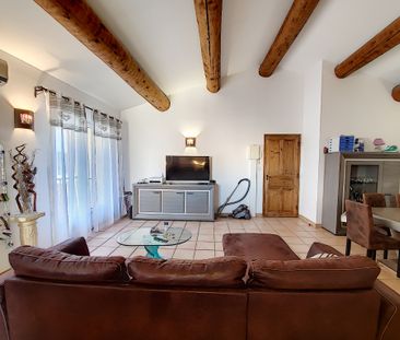 Cabannes : Appartement T3 73 m² avec garage, - Photo 4