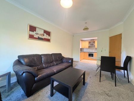 2 bedroom flat to rent - Photo 3