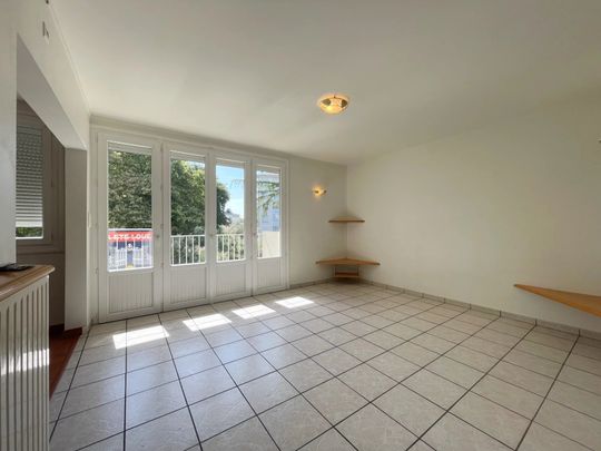 Location Appartement 5 pièces 79m² CHOLET 49300 - Photo 1