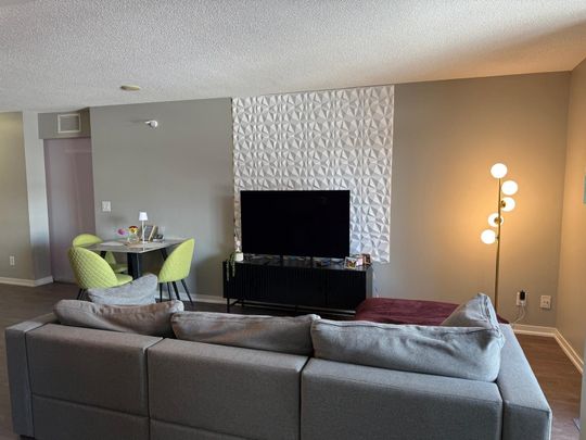 For Lease - 38 Joe Shuster Way Unit# 811, Toronto, Ontario - Photo 1