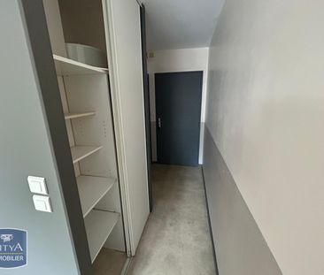 Location Appartement 1 pièce 19m² CHOLET 49300 - Photo 3