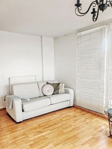 DACHGESCHOSS, INNSTRASSE, 49 m2 Neubau mit 14 m2 Loggia/Terrasse, 2 Zimmer, Komplettküche, Duschbad, Parketten - Foto 2