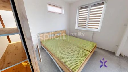 Pronájem bytu 2+kk, 52 m - Fotografie 3