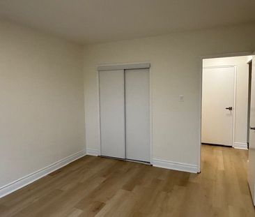 For Lease - 159 Stephen Drive Unit# 204, Toronto, Ontario - Photo 5