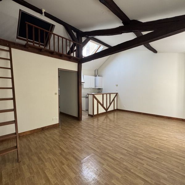 Location Appartement 3 pièces 58m² ORLEANS 45000 - Photo 1
