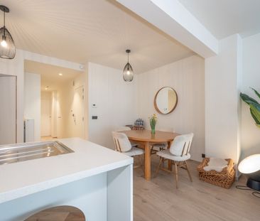 Stijlvol gemeubeld appartement in hartje centrum op de Lippenslaan - Photo 3