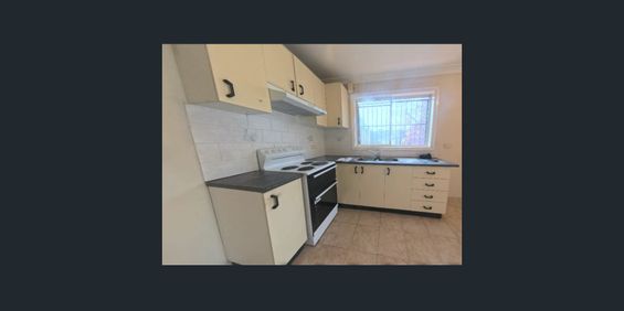 Freshly Painted 1-Bedroom Apartment with Balcony in the Heart of Surry Hills - Photo 3