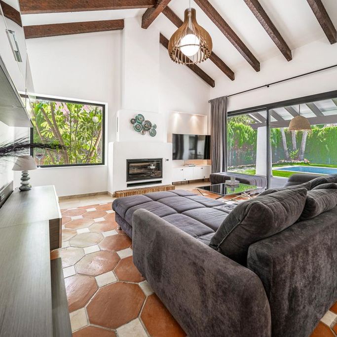 Luxury Villa for rent in Marbella, Spain - Photo 1