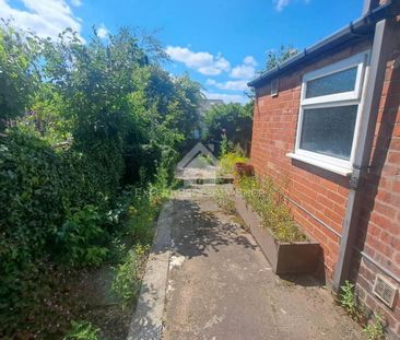 2 bedroom semi-detached house to rent - Photo 2