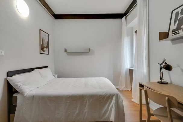 Piazza SantAgostino, Milan, Lombardy 20123 - Photo 1