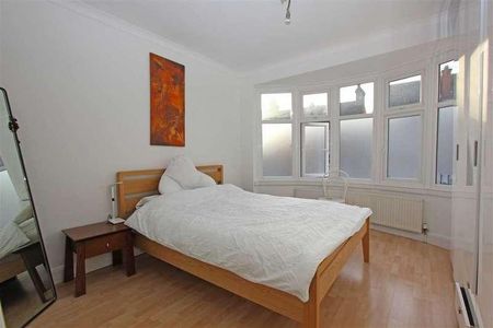 Addiscombe Court Road, Croydon, CR0 - Photo 3