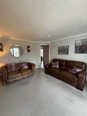 3 bedroom detached house to rent - Photo 1