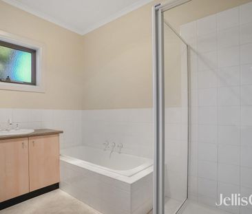 Quiet & Convienant what more could you want! - Photo 6