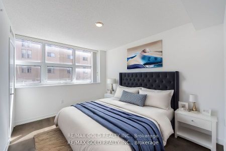 For Lease - 1410 Dupont Street Unit# 325, Toronto, Ontario - Photo 4
