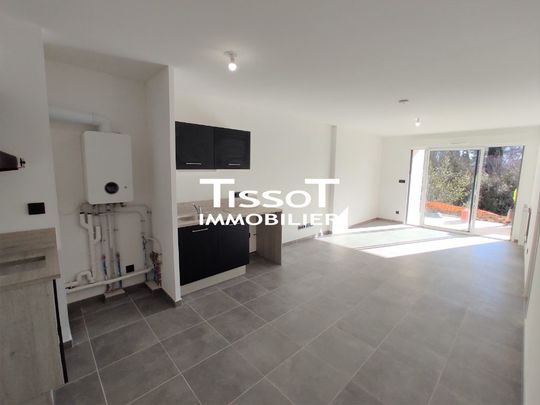 Location Appartement 2 pièces 46m² NIMES 30000 - Photo 1