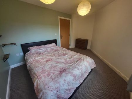 2 bedroom apartment to rent - Photo 5