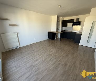 Location Appartement 2 pièces 43m² LA MONTAGNE 44620 - Photo 6