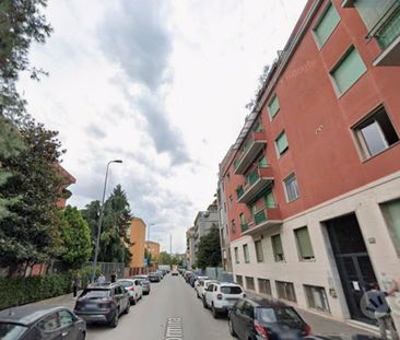 Posto letto in zona ZARA-350 EURO - Photo 1