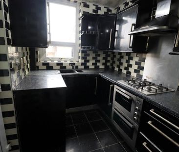 2 bedroom terraced house to rent - Photo 6