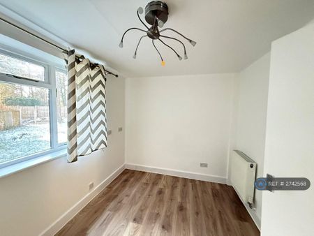 2 bedroom detached house to rent - Photo 4