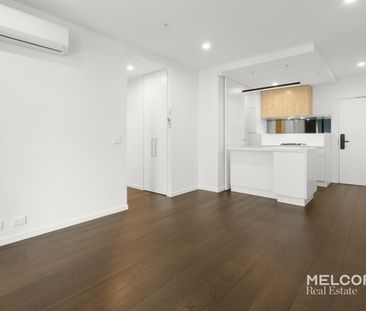 CONTEMPORARY LIVING IN CENTRAL OAKLEIGH - Photo 5