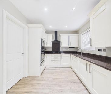 3 bedroom detached house to rent - Photo 5