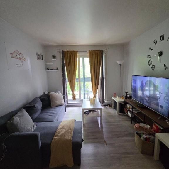 1 MOIS GRATUIT | 3 1/2 avec Balcon + Stationnement - Photo 1