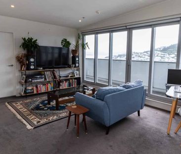 Contemporary Three-Bedroom Penthouse in Wellington's Premier Soho C... - Photo 1