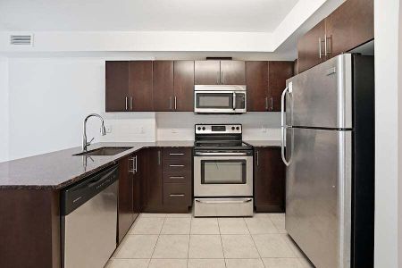 242 Rideau Street Unit 403 - Photo 5