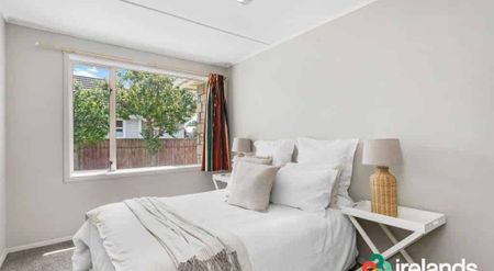 Charming 3-Bedroom Home in Bryndwr - Photo 4