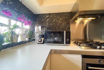 Maison in Affitto a CITTÀ GIARDINO