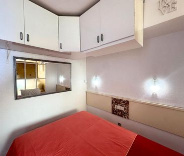 Estudio de alquiler en Avenida Manuel Mena Palma, Cortijo Torrequeb... - Photo 6