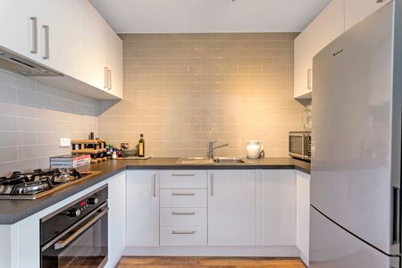 3/1 Hutchinson Street, Annandale NSW 2038 - Apartment For Rent | Domain - Photo 2