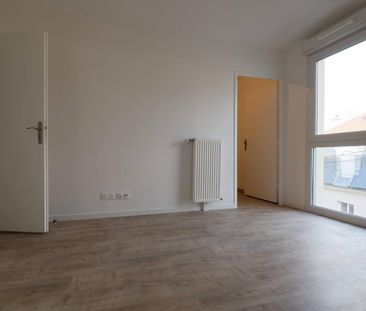 location Appartement T2 DE 50.55m² À CORBEIL ESSONNES - Photo 4