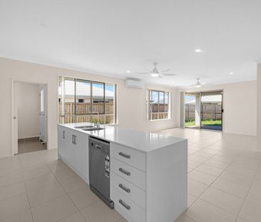 Brand New Build in Prime Point Vernon Location - Photo 6