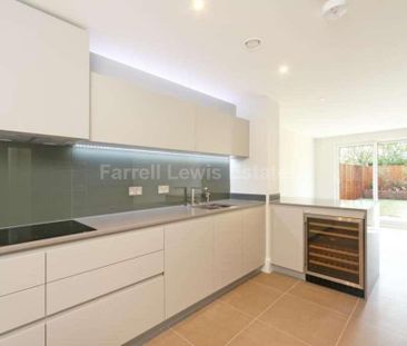 4 bedroom townhouse to rent - Photo 4