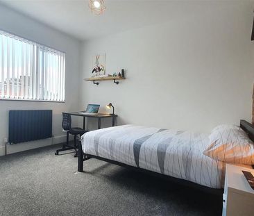 6 bedroom house to rent - Photo 5