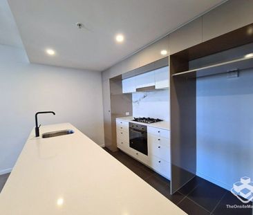 Fully Furnished 1 Bedroom 1 Bathroom / 1 Car Apt - Photo 4