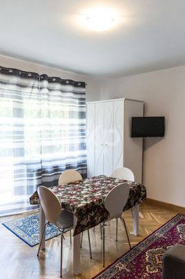 Apartament 2 camere tip studio | Centrul Brasovului | Parcar - Photo 1