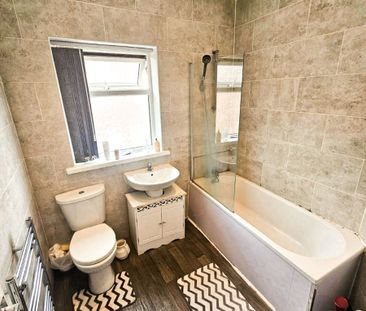 Carrill Grove, Levenshulme, Manchester, M19 - Photo 4