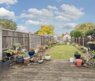 1 bedroom in a house share to rent - Photo 5