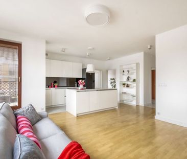 Ciche 3-pokojowe mieszkanie przy prywatnym parku 63.73 m² - Фото 3