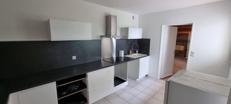 Location Maison 5 pièces 121m² LA ROCHELLE 17000 - Photo 3