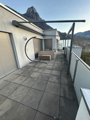 Atemberaubende Attika-Wohnung an ruhiger Lage in Mels zu vermieten! - Foto 1